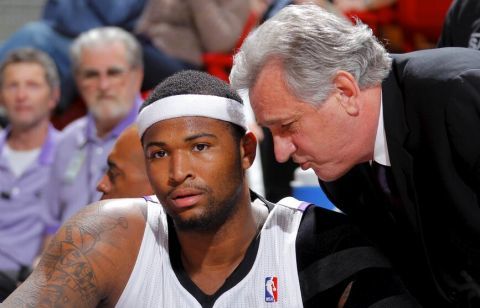 裁判更替成 裁判更替成